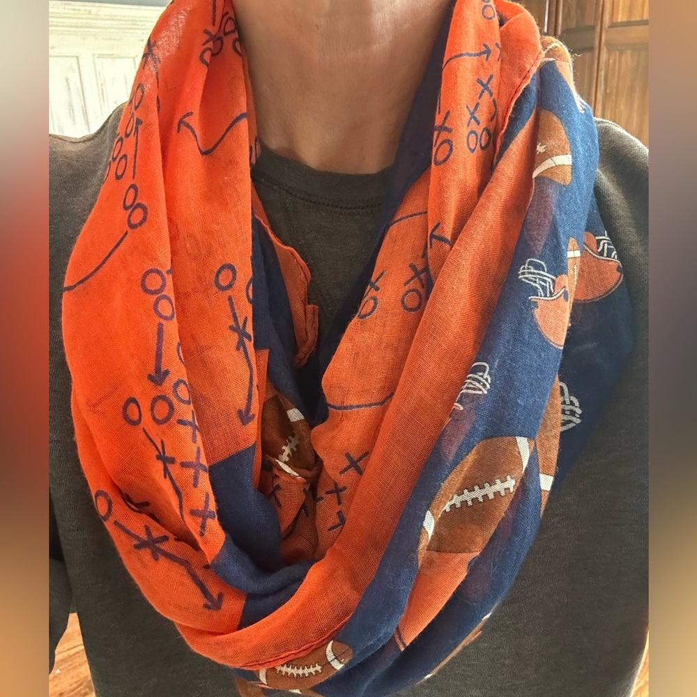 Auburn infinity scarf